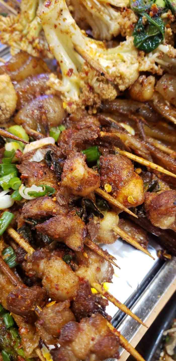 瓦烤·宜宾烧烤(天府长城店)-"去的时间朋友就再说,上次点的「韭菜」