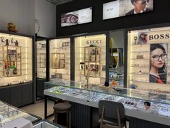 -三叶眼镜城(八佰伴店)