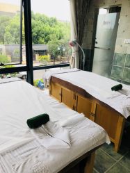 -静博士养生美容连锁