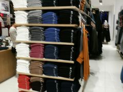 -优衣库(威海威高购物中心店)