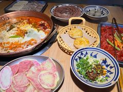 -洱火云南酸菜牛肉火锅(石景山当代商城店)