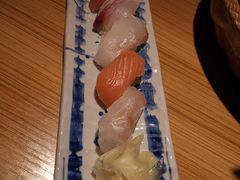 -花和海鲜自助(梅江店)