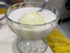 鲜奶红豆冰激凌-紫薇冷饮(海宁盐官宣德路店)