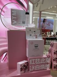 点击看大图 -奥伦纳素Erno Laszlo