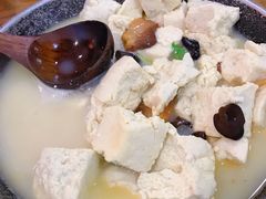 -吃饭皇帝大土家民族菜(正大广场店)
