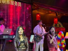 -喜鹊音乐酒馆(西街店)