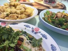 -鱼窝棚柴火铁锅炖(富山屯店)