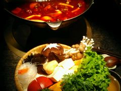 -湊湊火锅·茶憩(新中关购物中心店)