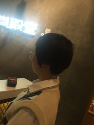 -时尚殿堂明星门店
