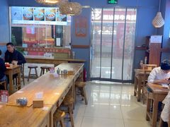 -湘人龙记老长沙米粉(鸟巢店)