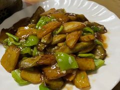 -东北菜冰城一家人