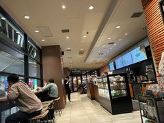 -星巴克(上海虹桥新天地二店)