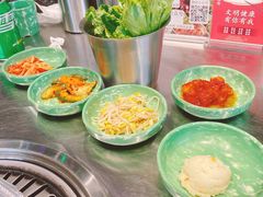 -欧巴炭烤肉오빠숯불구이(南京东路店)