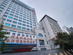 -博爱眼科体检中心·近视摘镜·医学验光配镜