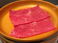 -牛YO寿喜烧·铁板烧和牛火锅自助(市府恒隆店)