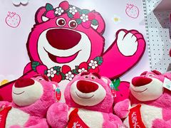 -名创优品(北京新中关购物中心地铁层店)