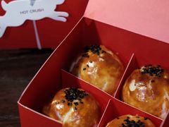 -HOT CRUSH趁热集合·现烤面包(环球港店)