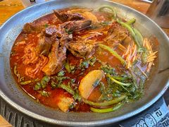 -喇喇排骨火锅·传统韩式脊骨汤(望京西园总店)