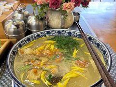 -桥馫源蒙自过桥米线(蒙自店)