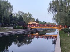 -元大都城垣遗址公园