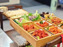 -阿昌白族石板烧·菌锅(大理古城店)