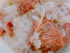 -牛一煲美食(江高店)