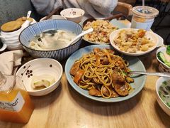 -红小满休闲餐厅(十全街店)