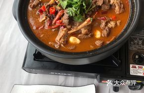 Braised Beef Shank in Clay Pot