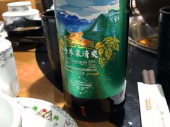 -果松木炭酸菜铜火锅·外婆参鸡汤