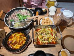 -川堂风·跷脚牛肉·乐山爆炒(宝山日月光店)