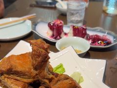 -梧桐树下(云锦世家店)