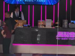 -星聚会KTV(龙湖上海奉贤天街店)