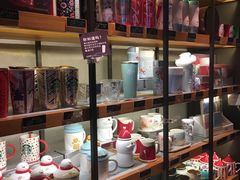 -星巴克臻选(周浦万达店)