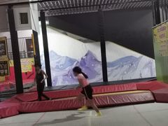 -嗨马乐动室内潮玩运动·团建·轰趴·桌游(南丰汇店)