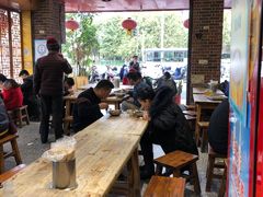 大堂-西环肥仔螺蛳粉(总店)