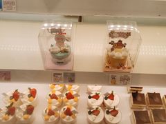 -好利来(高新枫叶广场店)