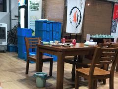 大堂-三居鲁味坊黄焖鸡(山大路店)