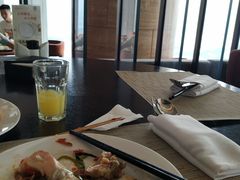 -洲际酒店·地平线全日餐厅HORIZON CAFÉ