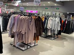 -唯品会(北京国瑞城店)
