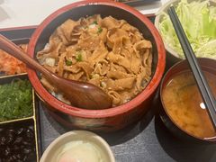 -牛邸·烧肉饭(来福士店)