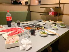 -海底捞火锅鲜切牛肉主题店(长寿路店)