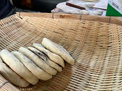 -眼镜粑粑