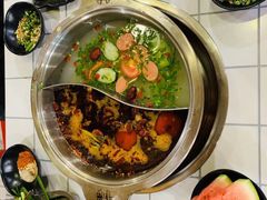 -俭让佬妈现卤串串(温江总店)