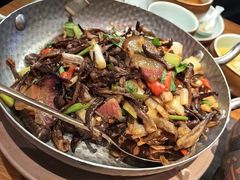 烟熏腊肉炒鹿茸菇-云海肴·汽锅鸡·云南菜(苏州中心店)
