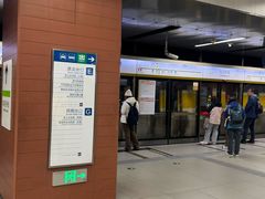 -白石桥南(地铁站)