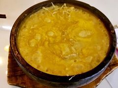 -新大咀港式茶餐厅(宝山万达店)