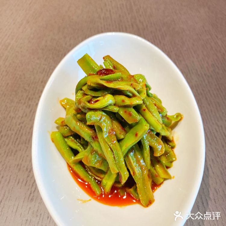 可以俯瞰重庆的高级粤菜火锅餐厅我来啦!