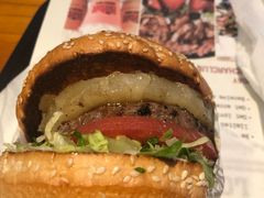 -The Habit Burger Grill 哈比特汉堡(复兴soho店)