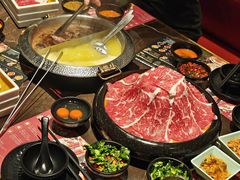 -一绪に和牛寿喜烧(罗湖益田假日店)