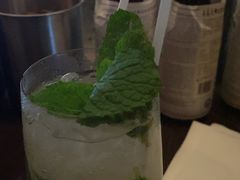 -TZ House音乐现场(来福士中心店)